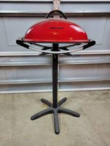 lot 150 image: George Foreman Outdoor Electric Grill - NO SHIPPING