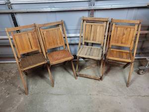 lot 151 image: (4) Antique Wood Folding Chairs and Table - NO SHIPPING