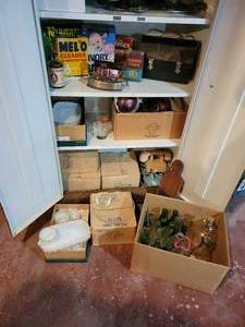 lot 185 image: Lot of 3 Shelves in Cabinet - Vintage Metal Lunchbox, Schmidt Beer Glasses, Several Snack Sets, Vintage Telephones, Milk & Beverage Bottles, and MORE NO SHIPPING