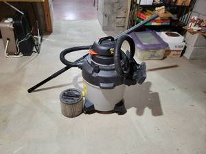 lot 190 image: 12 Gallon Shop Vac - Tested and Working - NO SHIPPING