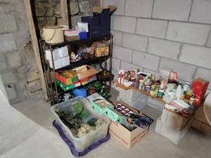 lot 341 image: Large Lot of Christmas Dcor - Ornaments, Vintage and NEW Lights, Figurines, Gifts, Home Dcor, and MORE NO SHIPPING