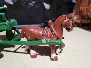 lot 344 image: Cast Iron US Mail Wagon, Horse, and Driver