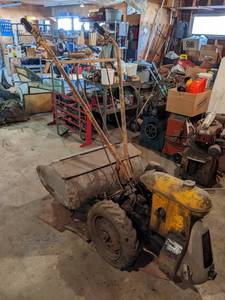 lot 5A image: ROTOTILLER Model B1-7 Serial 67777 - Motor Pulls Over - NO SHIPPING