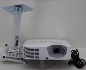Casio XJ-F100U HDMI DLP Projector & Mount