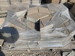 County Materials Reunion Dimetta Pavers Approx 85pc