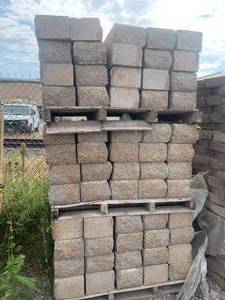 Tan Gray Column Retaining Wall 120pc