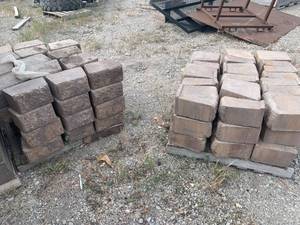 Tan Brown Highland Retaining Wall 90pc