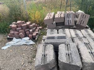 Misc. Retaining Wall 3 Pallets