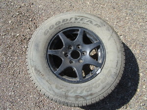 GM Pickup Wheel & Tire