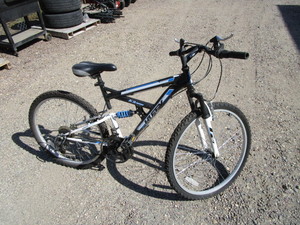 Huffy 26 18 Speed Mountain Bike