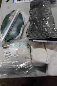 lot 17 image: NEW Window Shades and Serving Platters