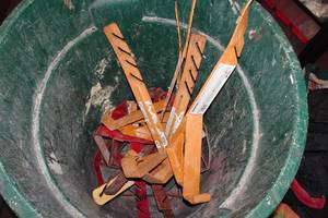 lot 177 image: Plastic Barrel of 17 Roof Jacks