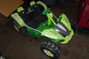 lot 188 image: Power Wheels Dune Extreme 12V Ride-On Toy - NO Battery