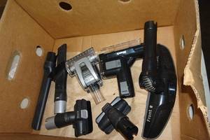 lot 283 image: Assorted Shark Vacuum Attachments