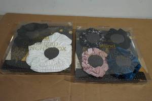 lot 66 image: NEW Scunci Oversized and Jumbo Scrunchie Boxes
