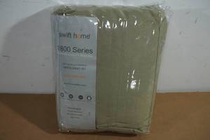 lot 68 image: NEW Swift Home 1800 Series 4 Piece Sheet Set - California King