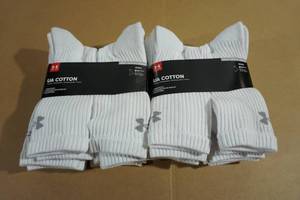 lot 106 image: NEW Under Armour Cotton Socks - Adult Large