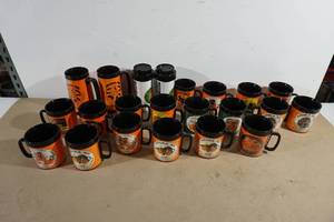 lot 190 image: Vintage Anoka Halloween Coffee Mugs and Drinkware