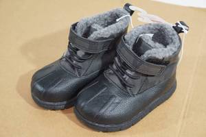 lot 245 image: Just One You Boots - Toddler 4