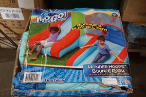 lot 248 image: Bestway Wonder Hoops Inflatable Bounce Park