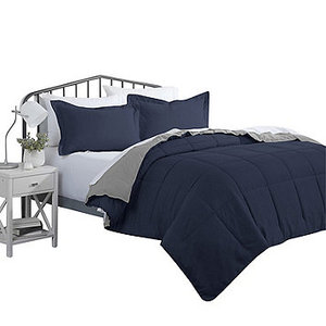 lot 18 image: iEnjoy Home Premium Down Alternative Comforter Set - FullQueen