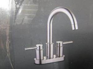 GLACIER BAY Dorind 4 in. Centerset 2-Handle High-Arc Bathroom Faucet in Chrome (OPEN BOX)