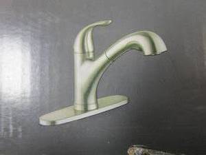GLACIER BAY Market Single-Handle Pull-Out Sprayer Kitchen Faucet in Stainless Steel (BOX DAMAGED, BUT STRAPPED)