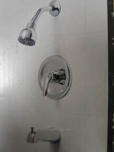 GLACIER BAY Aragon Single-Handle 1-Spray Tub and Shower Faucet in Chrome (Valve Included) (OPEN, APPEARS NEW)