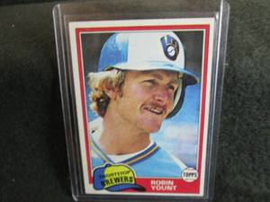 152. 1981 Topps Robin Yount Card...