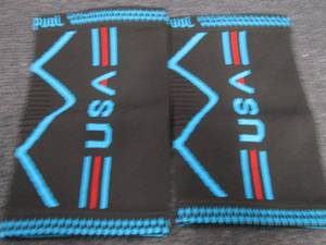 2 Medium Knee Braces...