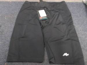 Mens XL Compression Shorts...