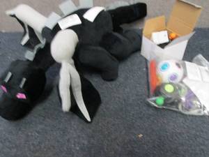 Plush Minecraft Dragon, 2 pks Fidge...