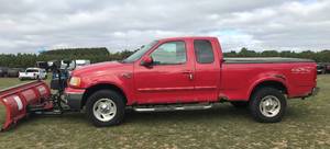 lot 3 image: 2000 Ford F150 XLT Lariat w Plow 4x4