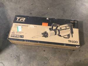 11 Amp 31 lbs. Demolition Jack Hammer with Point, Flat and Spade Chisels by TR Industrial  Customer Returns See Terms on Auction