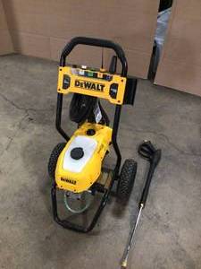 2400 PSI 1.1 GPM Pressure Washer by Dewalt Customer Returns See Terms on Auction