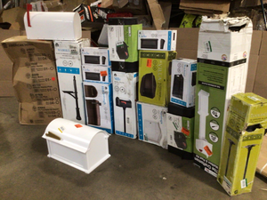 Lot With Mail Boxes Diferents Styles, Sizes and Conditions Customer Returns