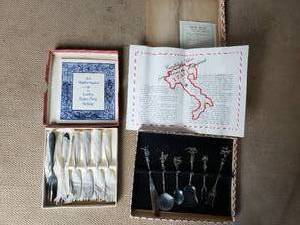 lot 96 image: Loxley Pastry Forks, Candlelight Silver