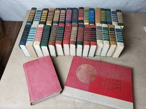 lot 63 image: Lot of Readers Digest Condensed Books