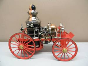 Vintage Jim Beam Fire Engine Decanter 1867 Mississippi Fire Engine No. 313 - FANTASTIC PIECE - NICE - SEE PICTURES