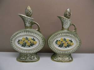 Vintage 1969 JIM BEAM YELLOW ROSE GENUINE REGAL CHINA DECANTERS - AWESOME PIECES - NICE - SEE PICTURES
