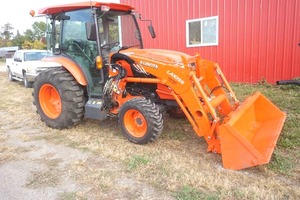 lot 1 image: Kubota L6060