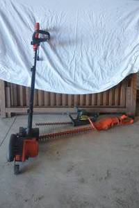 lot 31 image: Hedge Trimmers and Edger
