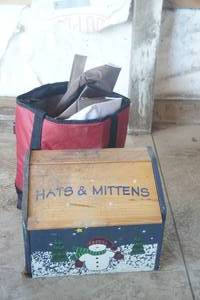 lot 63 image: Bags & Hat and mitten box