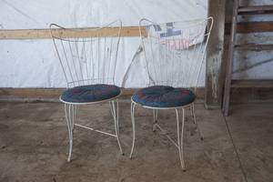 lot 91 image: Metal chairs