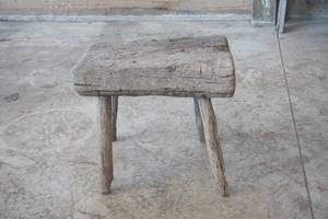 lot 103 image: Rustic Wood stool