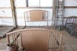 lot 119 image: Metal rolling bedframe