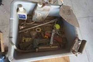 lot 178 image: Mason tools, veterinary tools, & other tools