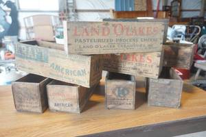 lot 194 image: Vintage Wood Cheeseboxes