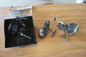 lot 242 image: Fishing Reels