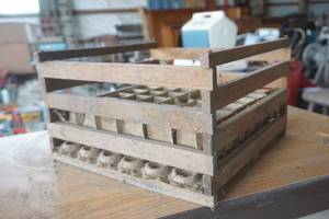 lot 274 image: Vintage Egg crate